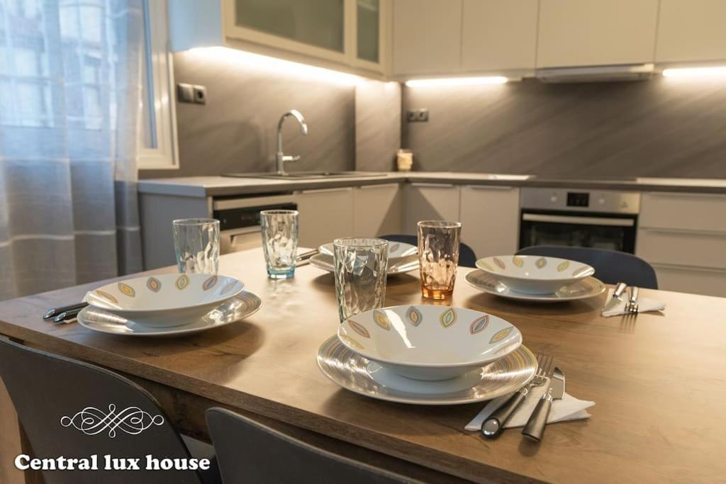 Central lux house Kalamata Extérieur photo
